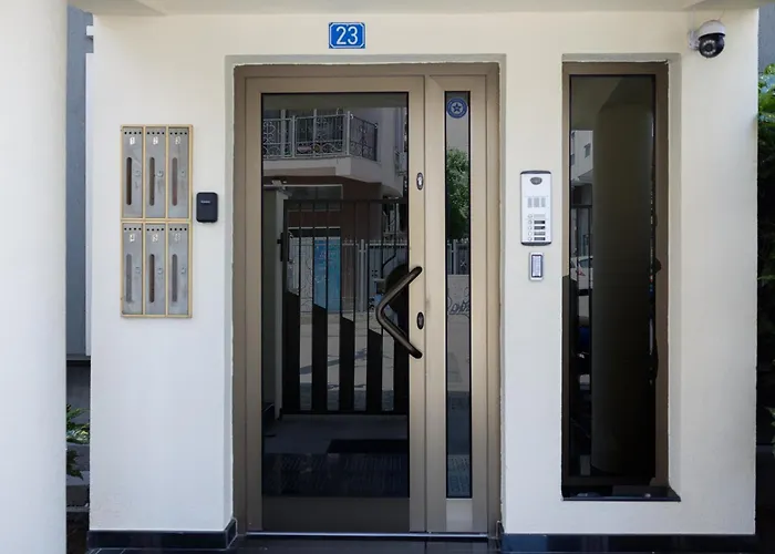 Monero Boutique Apartment V