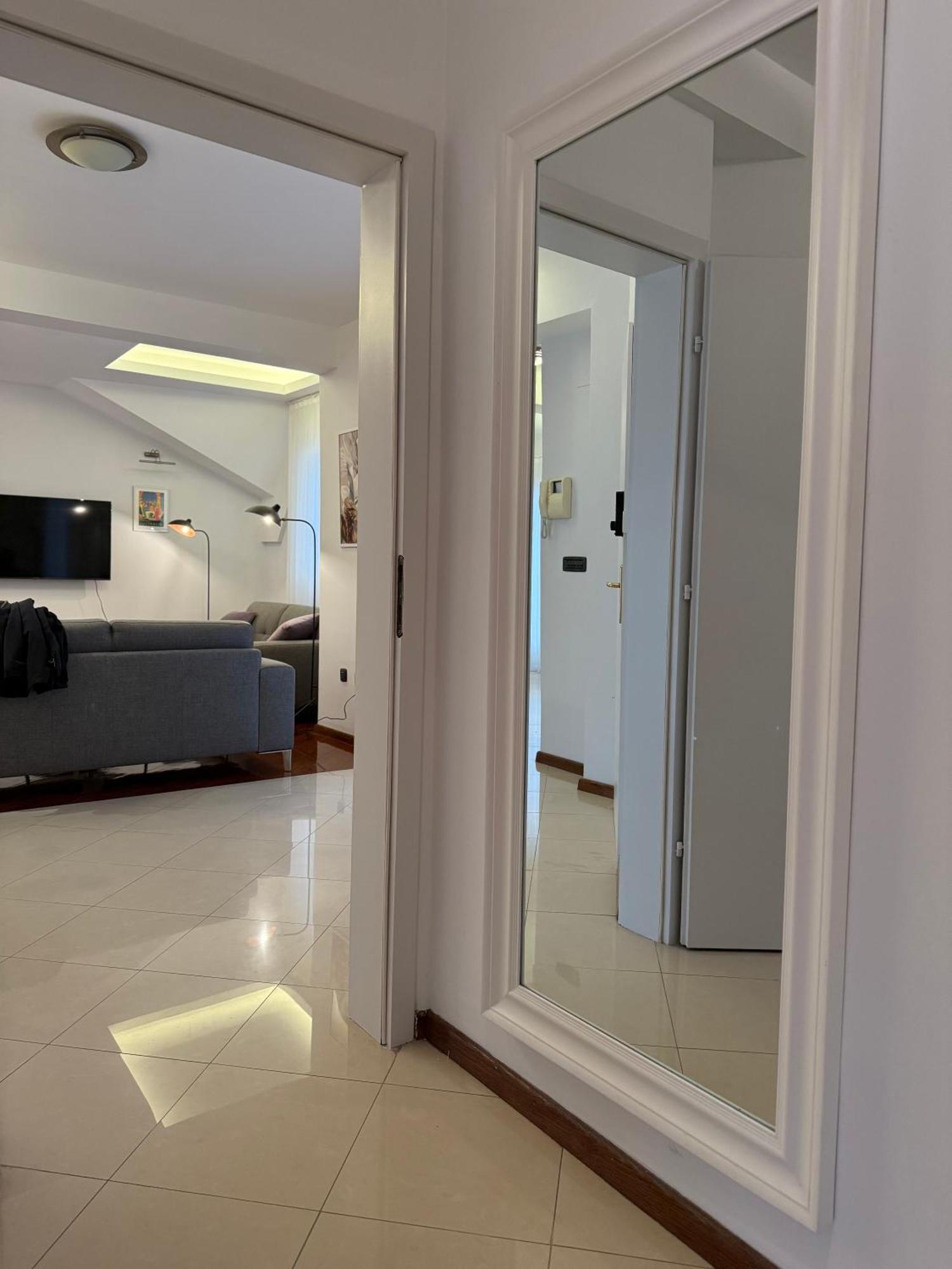 Monero Boutique V Apartment Skopje